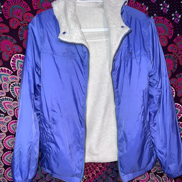 Tommy Hilfiger Reversible Fleece Lined Jacket - Picture 2 of 8